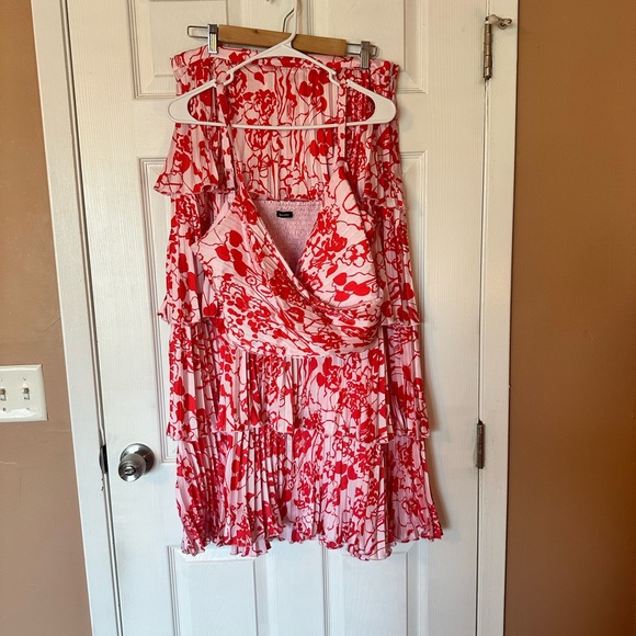 Abercrombie Flirty Set - Picture 2 of 8